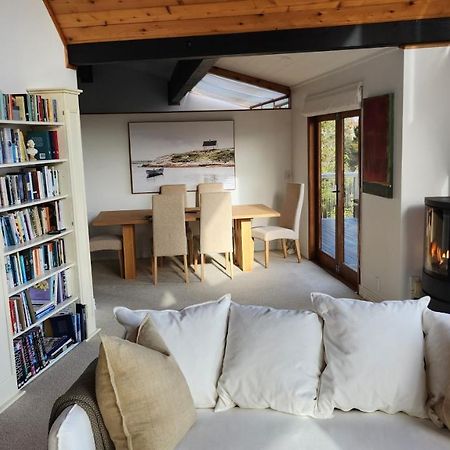 The Black Chalet Whitianga Εξωτερικό φωτογραφία