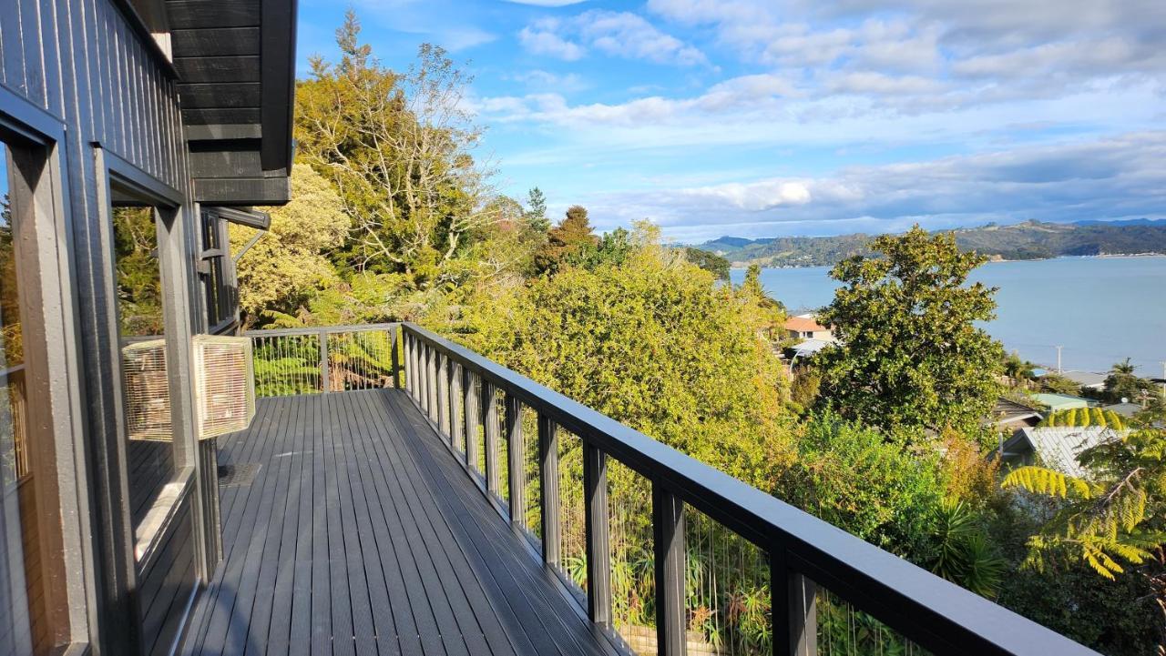 The Black Chalet Whitianga Εξωτερικό φωτογραφία