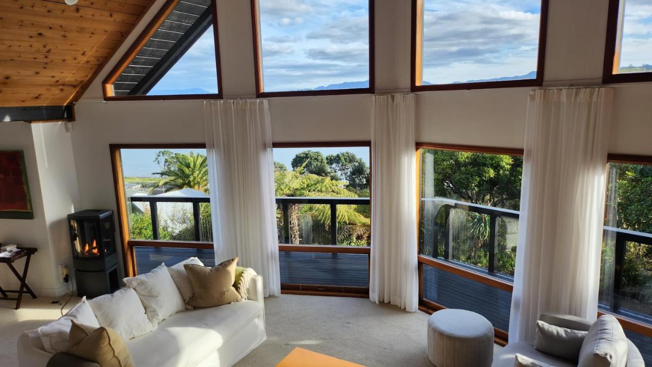 The Black Chalet Whitianga Εξωτερικό φωτογραφία