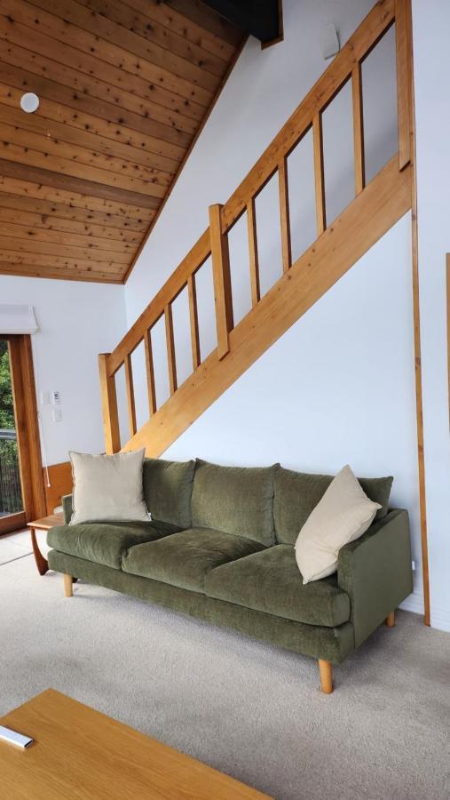 The Black Chalet Whitianga Εξωτερικό φωτογραφία